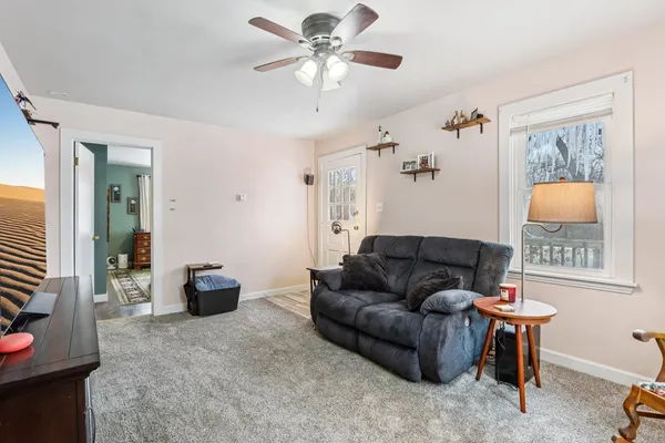 $404,900 | 11471 West Leland Avenue, Beach Park, IL 60099