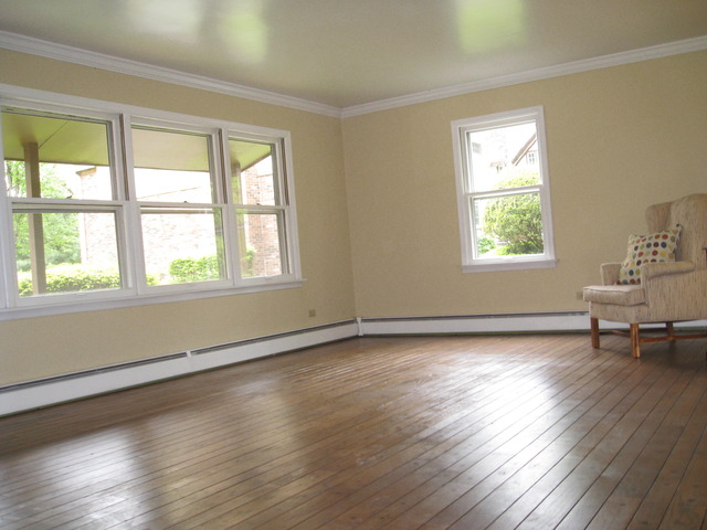 2326 Maple Road Homewood, IL 60430 - Photo 7 of 13