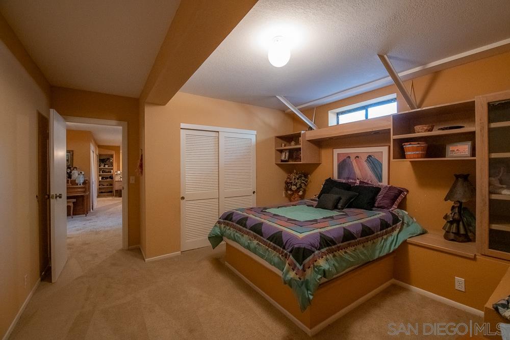 15330 Markar Road Poway, CA 92064 - Photo 22 of 24