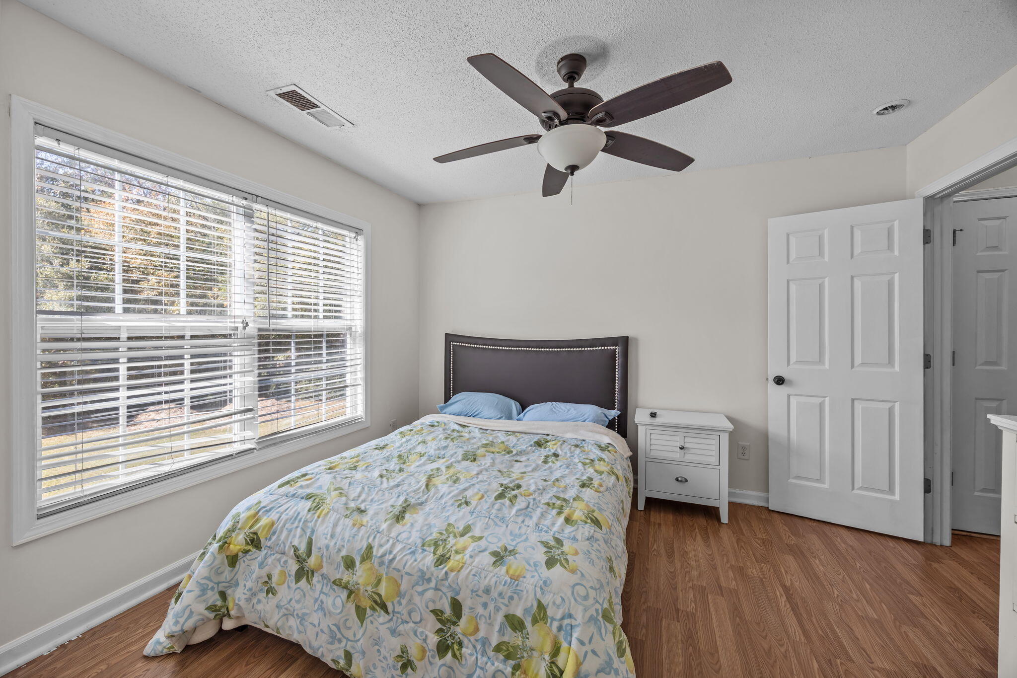 411 Fletcher Lane Walterboro, SC 29488 - Photo 25 of 38 53-web-or-mls-470A3864