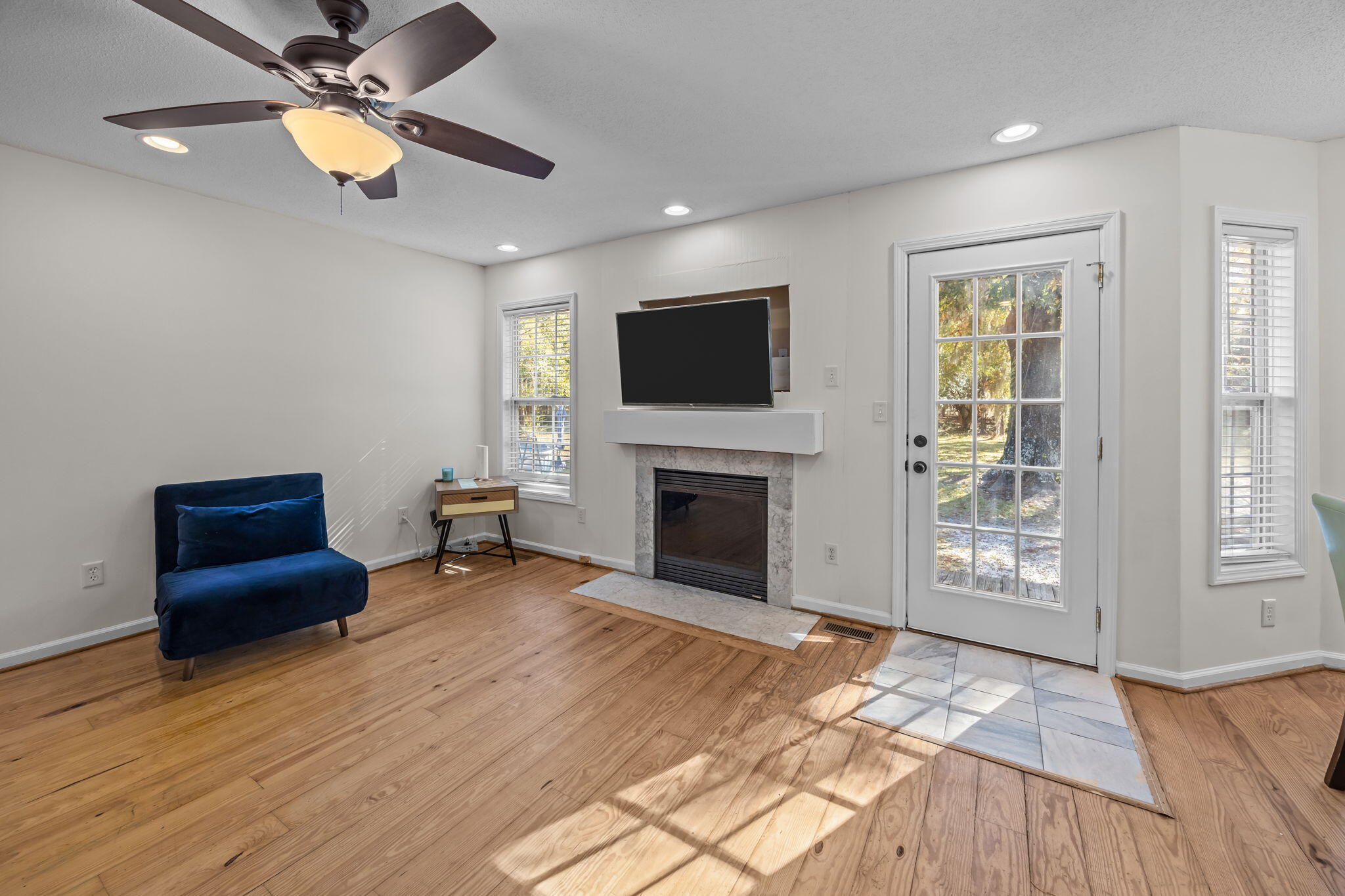 411 Fletcher Lane Walterboro, SC 29488 - Photo 5 of 38 39-web-or-mls-470A3819