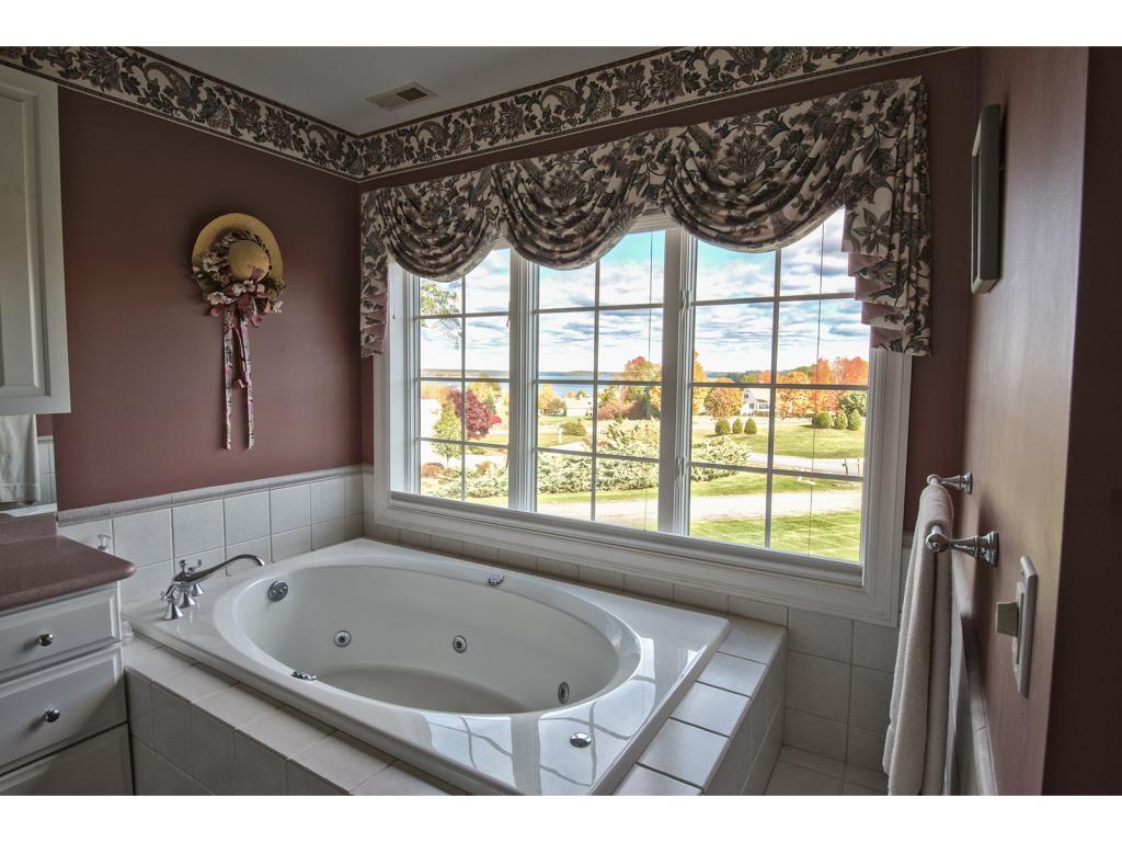 115 Tidewater Farm Road Stratham, NH 03885 - Photo 19 of 27