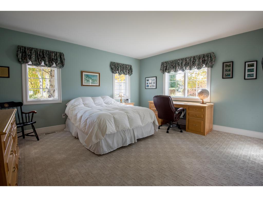 115 Tidewater Farm Road Stratham, NH 03885 - Photo 24 of 27