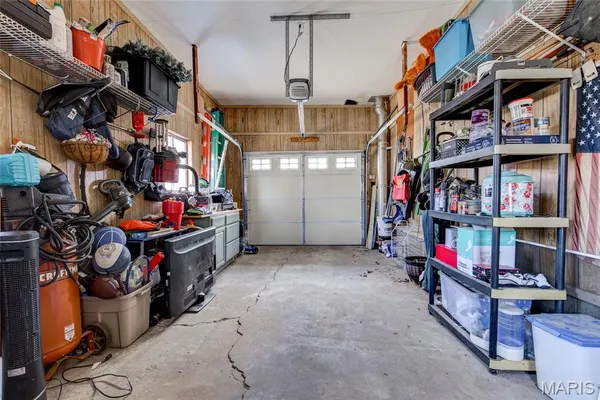 $165,000 | 702 Ridge Lane, Cottage Hills, IL 62018