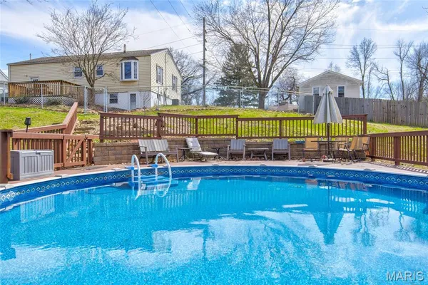 $165,000 | 702 Ridge Lane, Cottage Hills, IL 62018