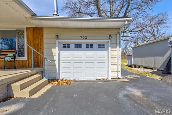 $165,000 | 702 Ridge Lane, Cottage Hills, IL 62018