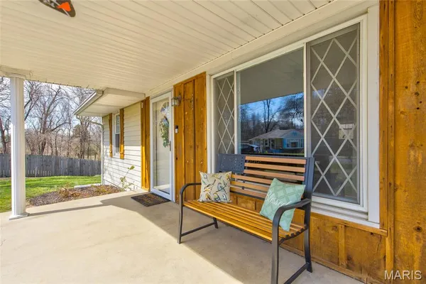 $165,000 | 702 Ridge Lane, Cottage Hills, IL 62018