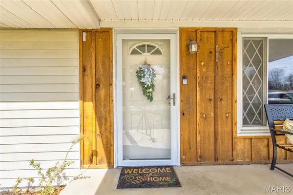 $165,000 | 702 Ridge Lane, Cottage Hills, IL 62018