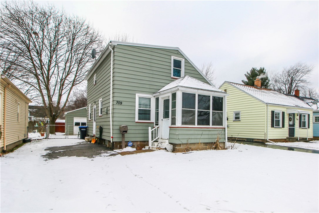 309 Oakwood Road Greece, NY 14616 - Photo 1 of 1