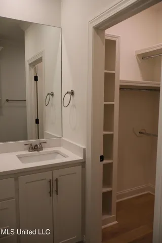 $2,800 | 410 Butternut Drive, Canton, MS 39046