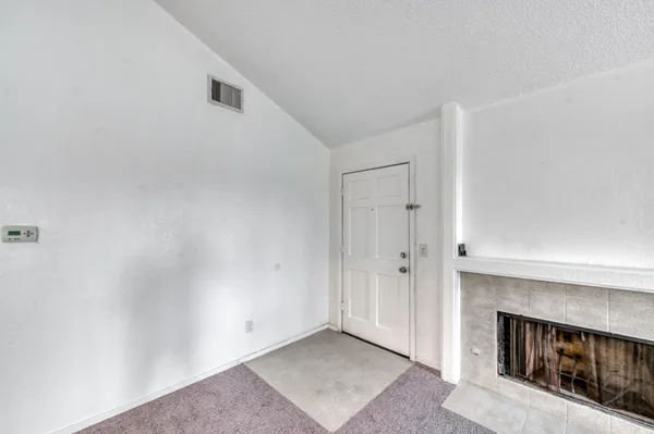 $125,000 | 4860 East Lane Avenue, Unit 230, Fresno, CA 93727