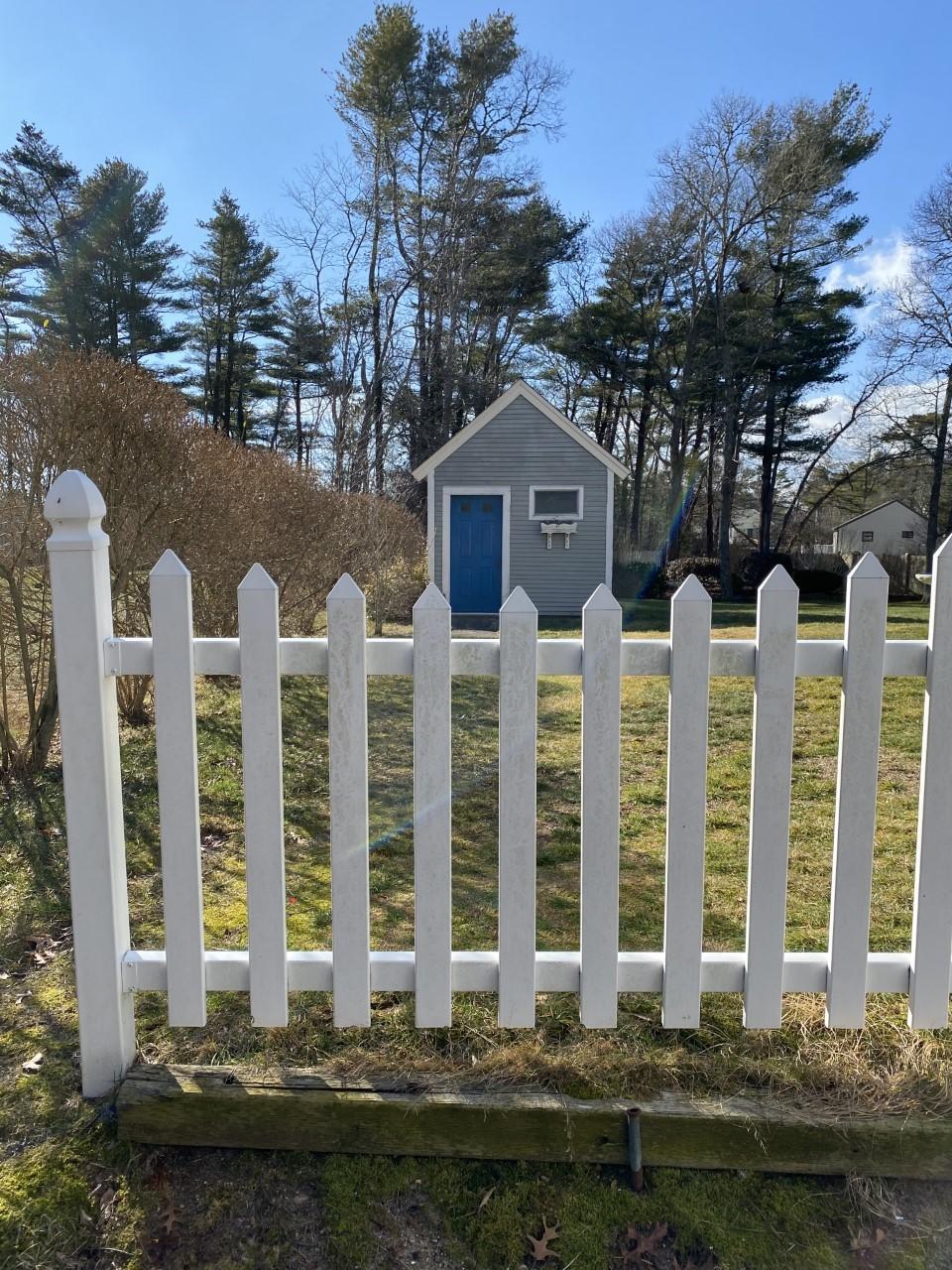 35 Catskill Road Buzzards Bay, MA 02532 - Photo 8 of 43 a front view of a house with a garden