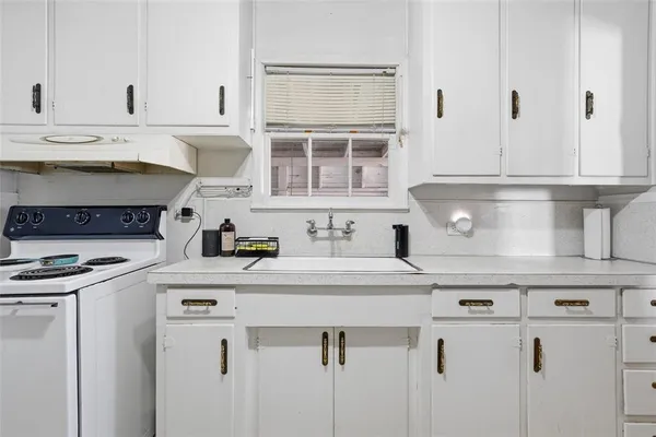 $135,000 | 1503 West 10th Street, McGregor, TX 76657
