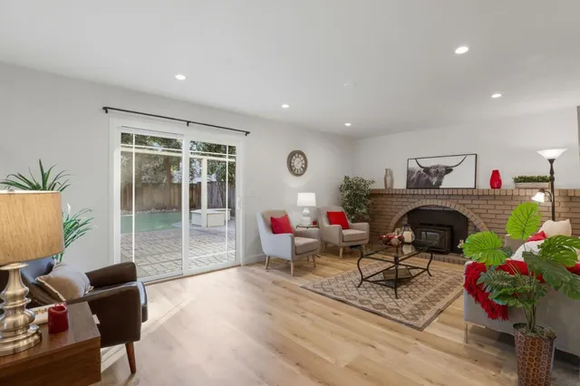 $1,039,000 | 750 West 9th Street, Gilroy, CA 95020