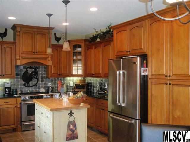 535 Players Ridge Road Hickory, NC 28601 - Photo 3 of 25 Gallery Image 3