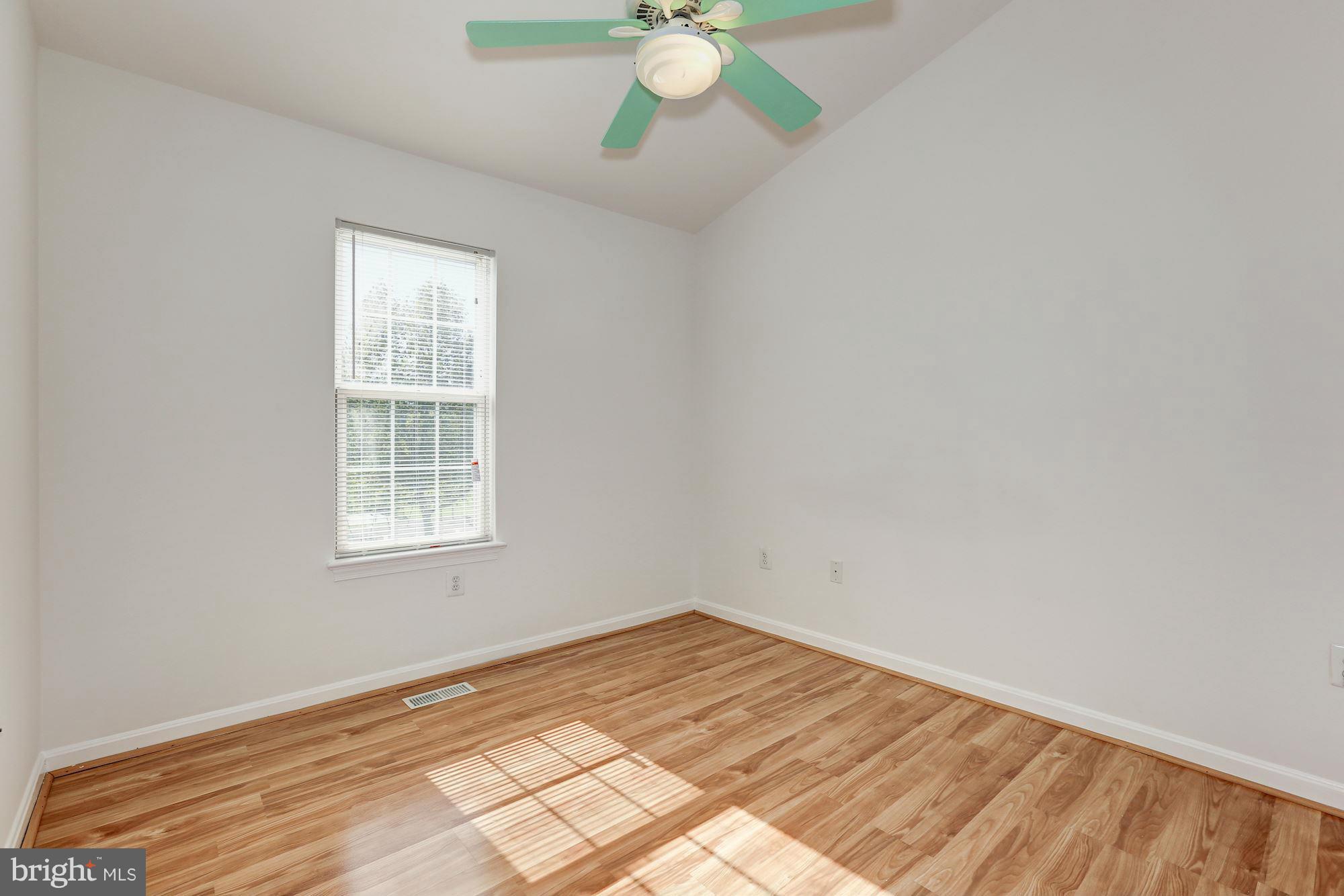 2252 Wetherburne Way Frederick, MD 21702 - Photo 17 of 30 Bedroom