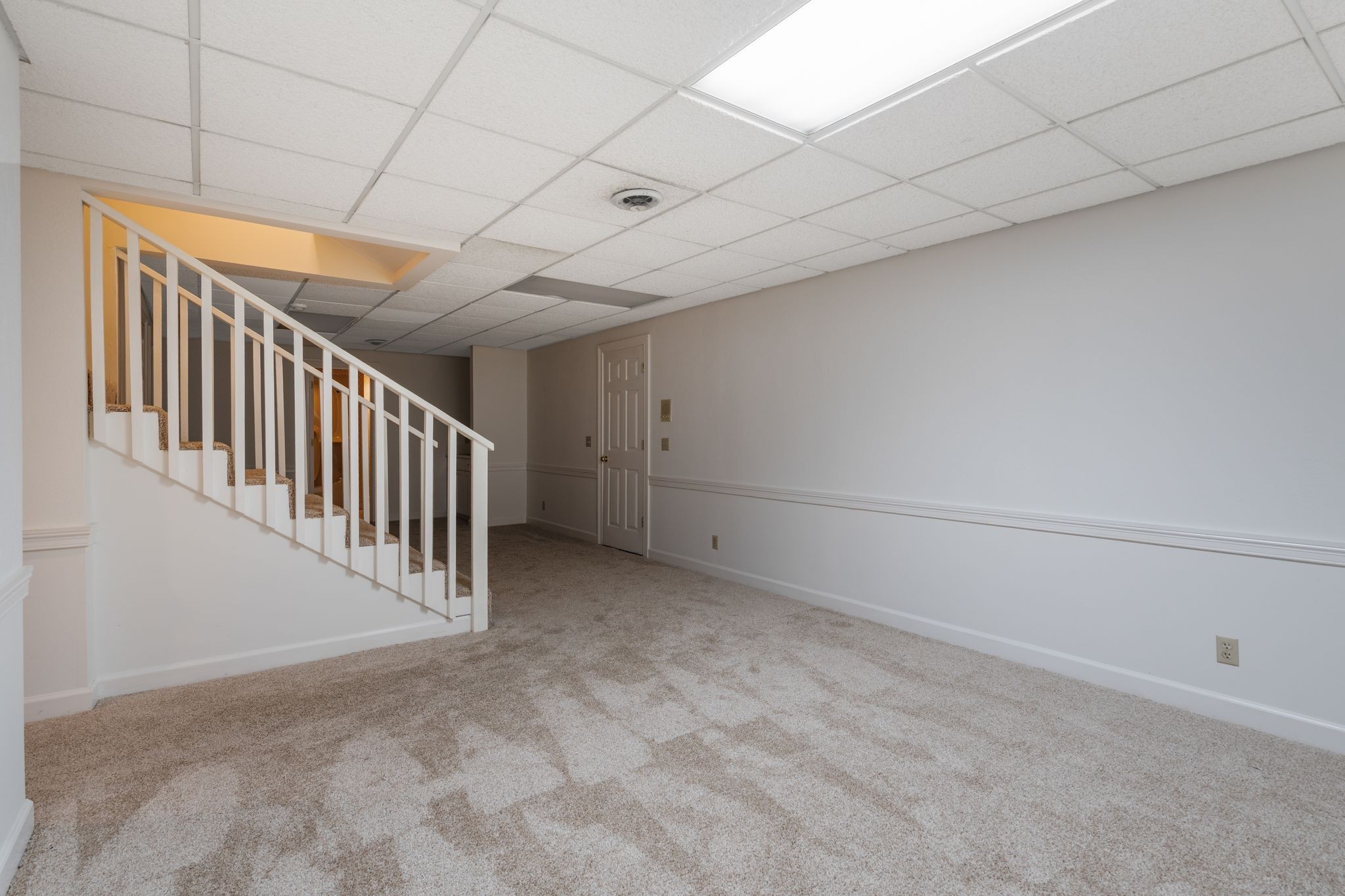 709 Heather Spring Brentwood, TN 37027 - Photo 37 of 43 a view of a hallway with stairs
