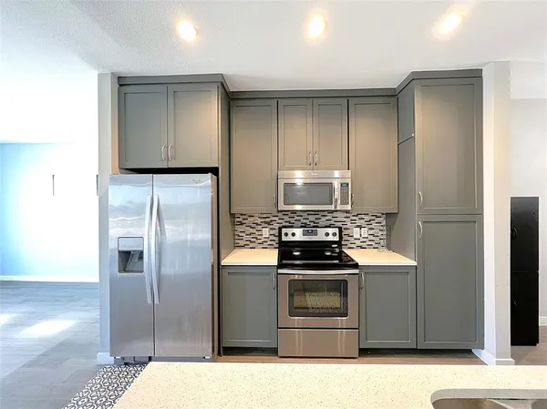 $1,995 | 5609 SMU Boulevard, Unit 511, Dallas, TX 75206