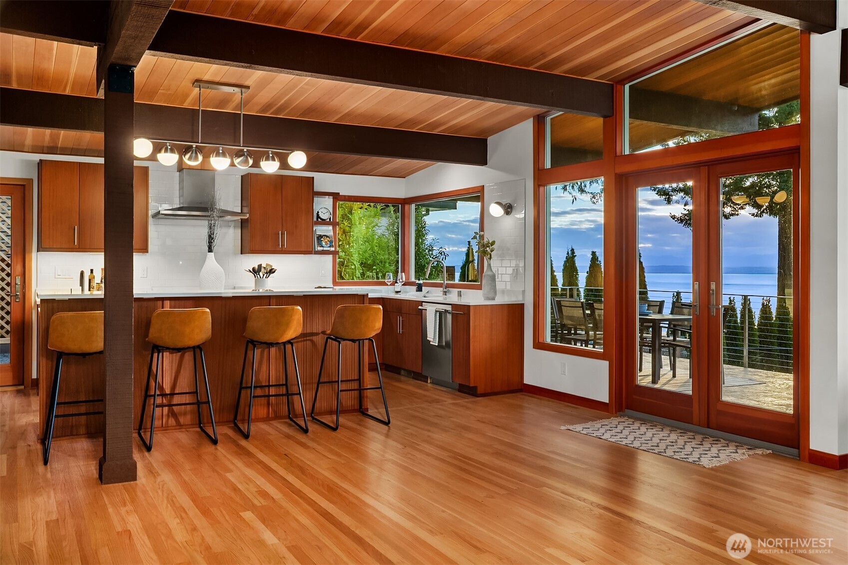 12524 Marine View Drive Edmonds, WA 98026 - Photo 17 of 40