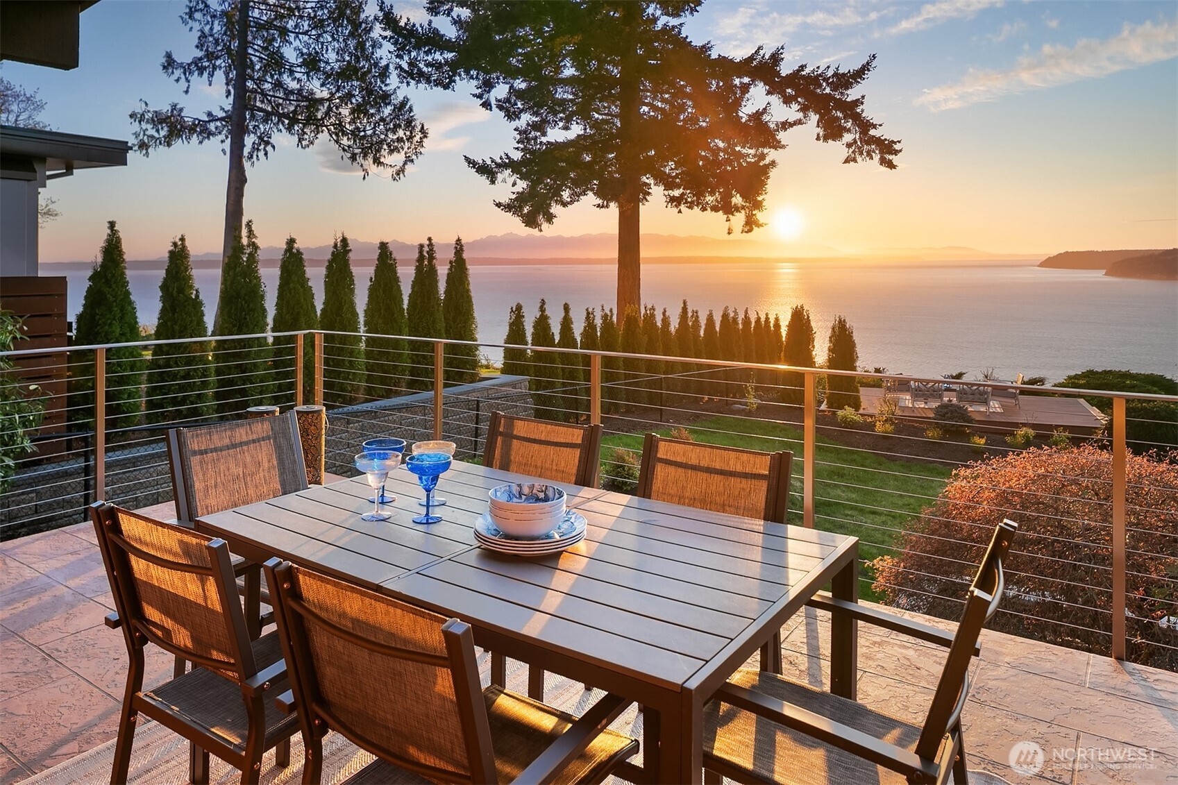 12524 Marine View Drive Edmonds, WA 98026 - Photo 19 of 40