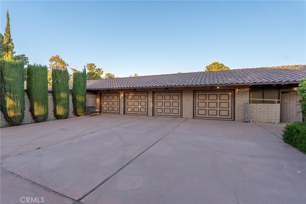 15283 Apple Valley Road Apple Valley, CA 92307 - Photo 34 of 53