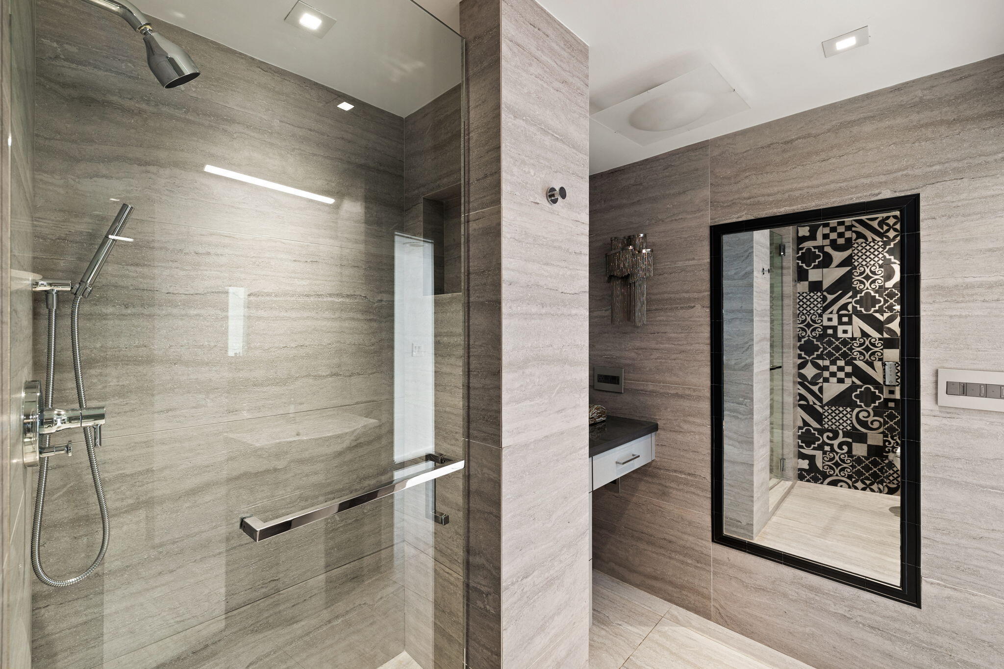 44 Cocoanut Row, Unit 212A Palm Beach, FL 33480 - Photo 34 of 52 76-web-or-mls-Palm Beach Towers Unit A21