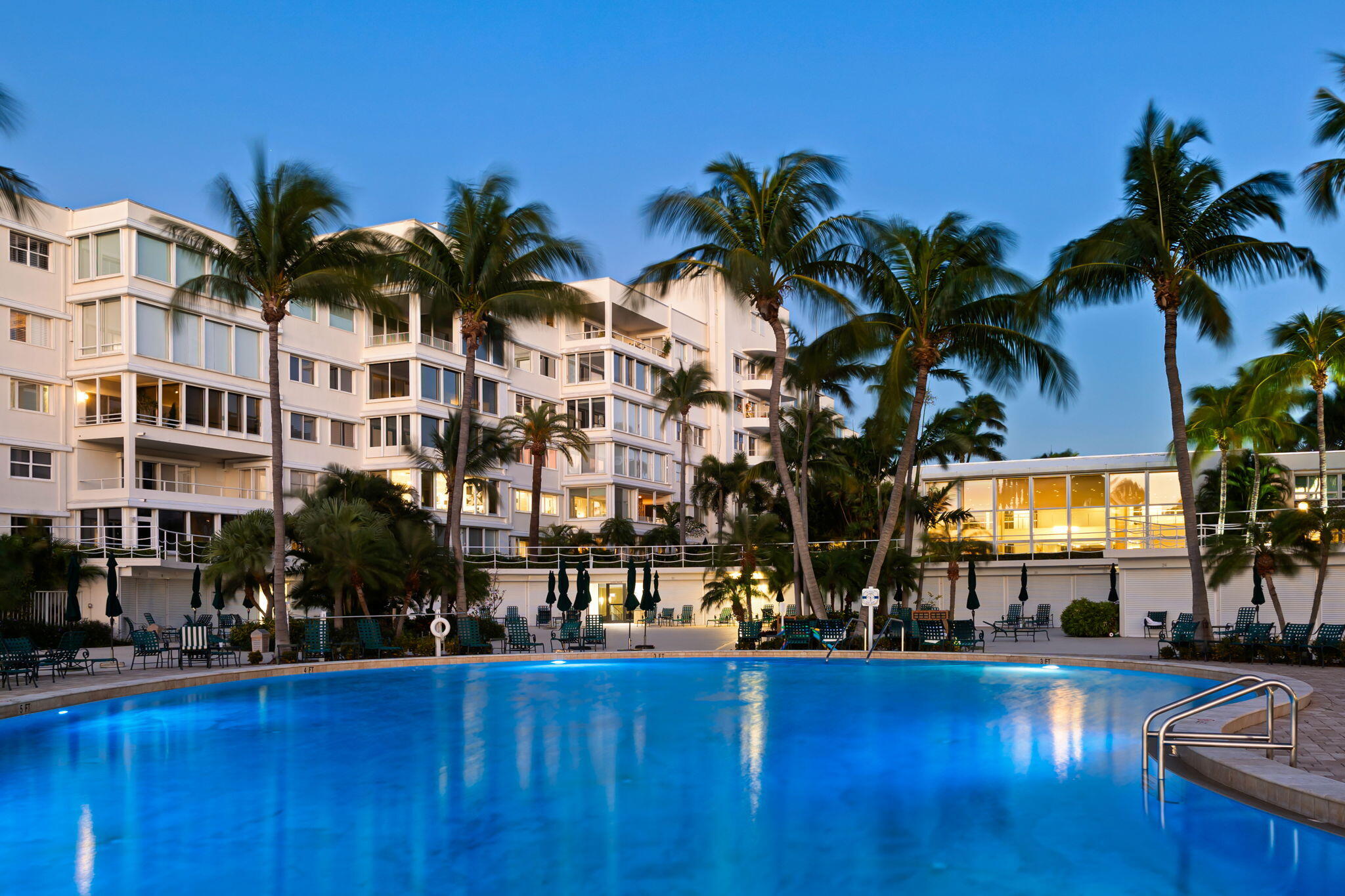 44 Cocoanut Row, Unit 212A Palm Beach, FL 33480 - Photo 41 of 52 87-web-or-mls-Palm Beach Towers Unit A21