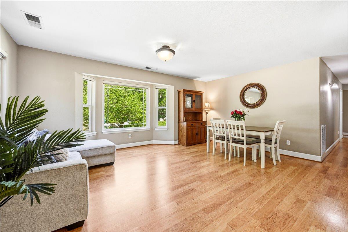 14240 Hollydale Road Grass Valley, CA 95945 - Photo 5 of 53 Second living space and/or dining room