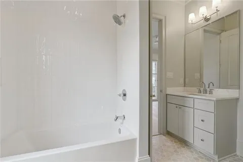 $2,455,000 | 3620 Chestnut Street, New Orleans, LA 70115
