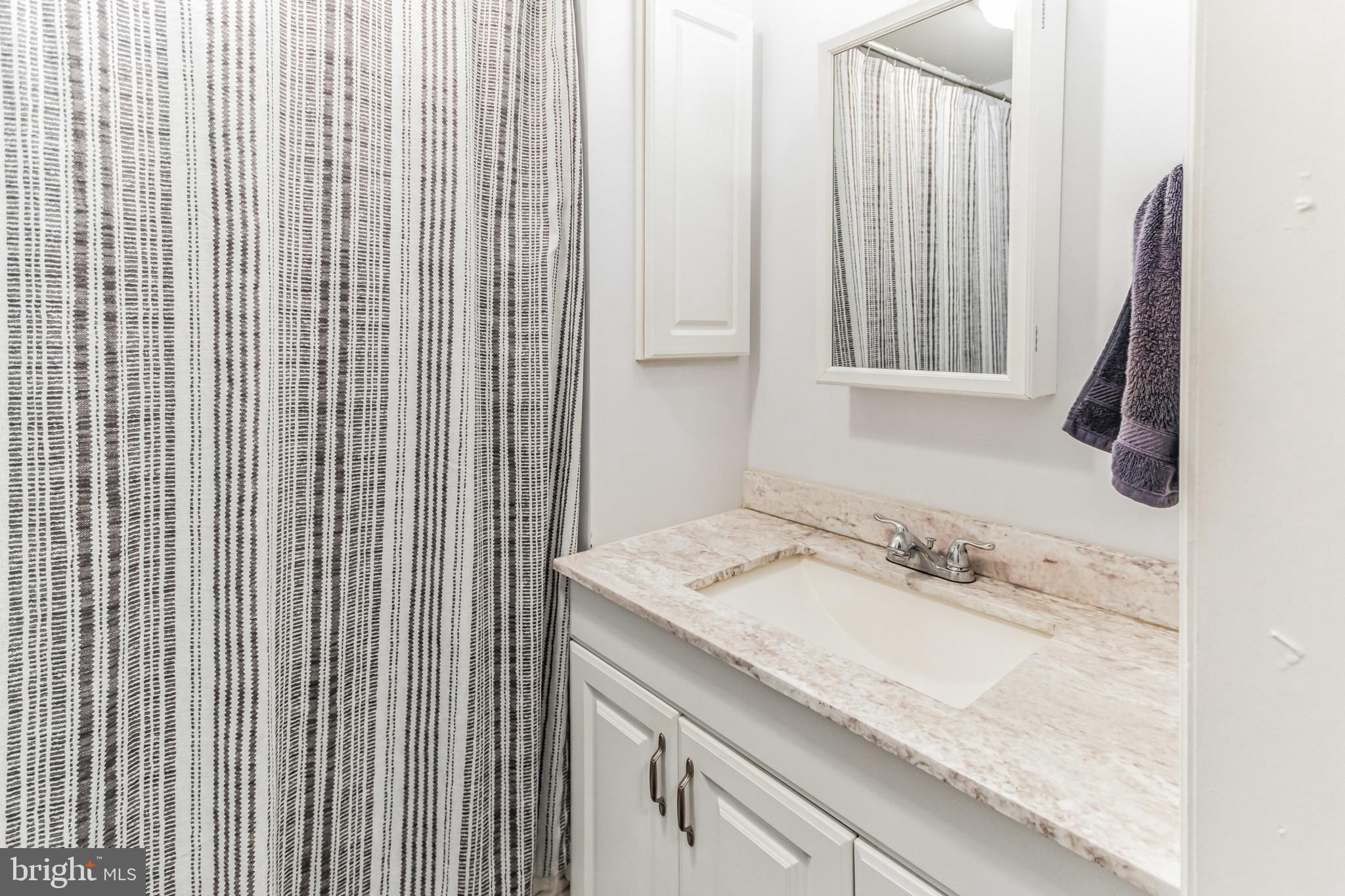 27 Emerson Road North Brunswick, NJ 08902 - Photo 39 of 46 Gallery Image 39