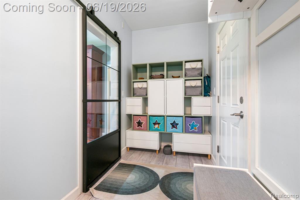 1902 Grayslake Drive Rochester Hills, MI 48306 - Photo 36 of 76