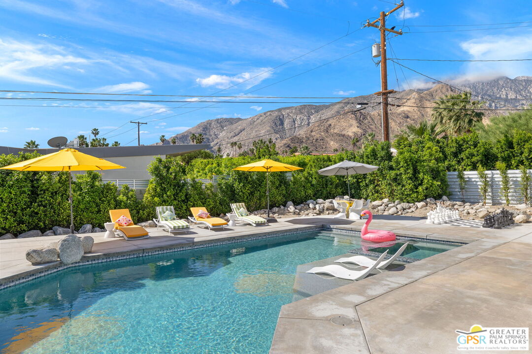 775 West Racquet Club Road Palm Springs, CA 92262 - Photo 36 of 44 a outdoor view with a seating space