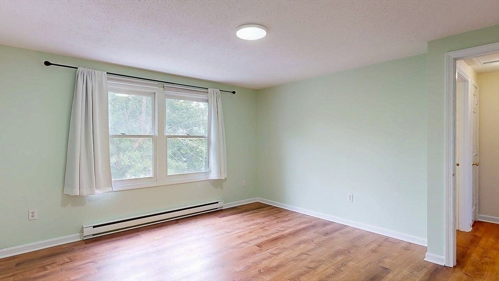 18 Massasoit Road, Unit B Worcester, MA 01604 - Photo 14 of 30 Gallery Image 14