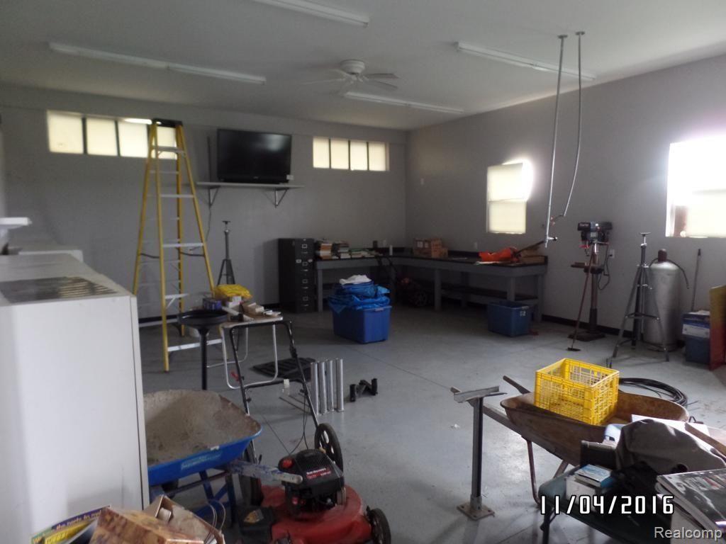 6320 North St Road Fort Gratiot, MI 48059 - Photo 46 of 59 6320 North Rd (46).jpg