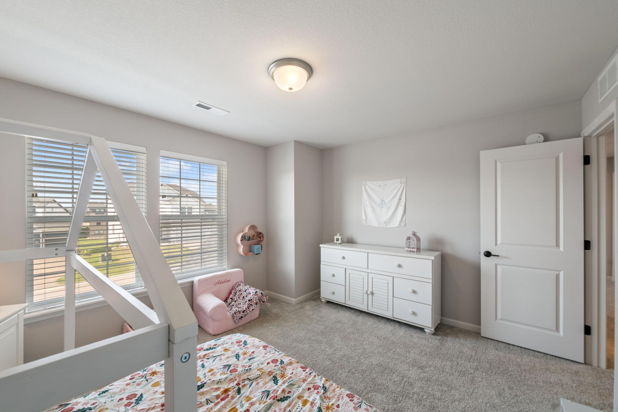 10318 Mcgregor Boulevard St. Paul, MN 55129 - Photo 29 of 40