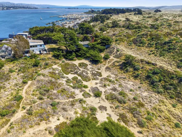 $445,000 | 1850 Whaleship Road, Bodega Bay, CA 94923