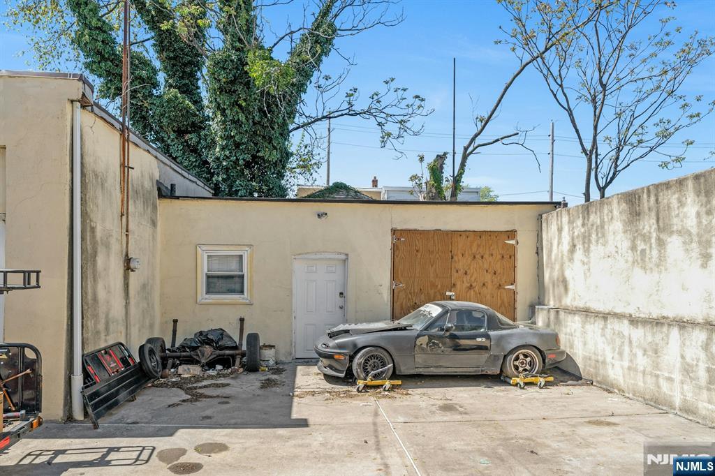 41 Heckel Street Belleville, NJ 07109 - Photo 32 of 38 a car parked in front of a building