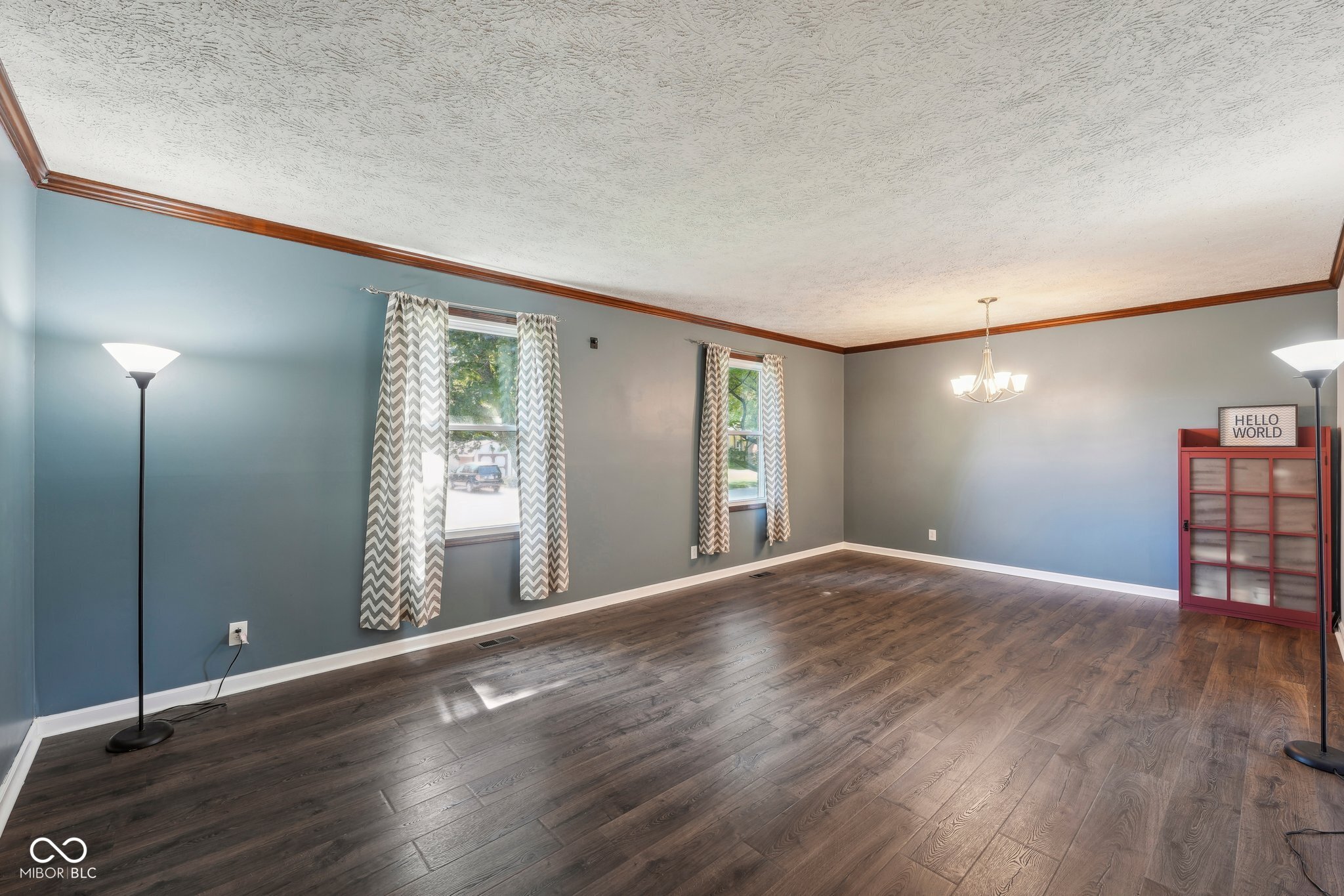 8823 Rocky Ridge Road Indianapolis, IN 46217 - Photo 4 of 31 Gallery Image 4