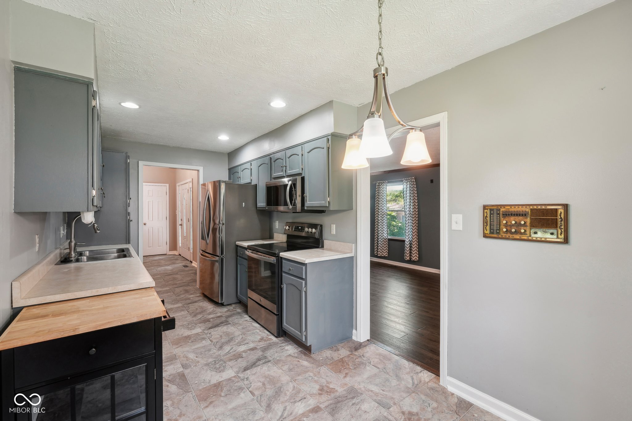 8823 Rocky Ridge Road Indianapolis, IN 46217 - Photo 8 of 31 Gallery Image 8