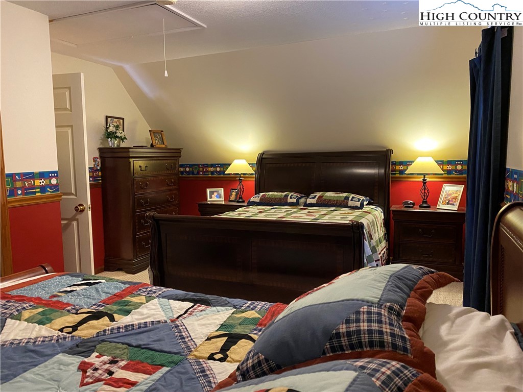 1241 Glade Creek School Road Ennice, NC 28623 - Photo 23 of 49