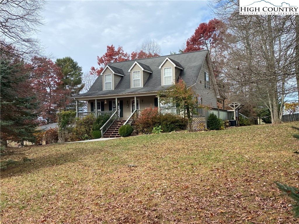 1241 Glade Creek School Road Ennice, NC 28623 - Photo 33 of 49