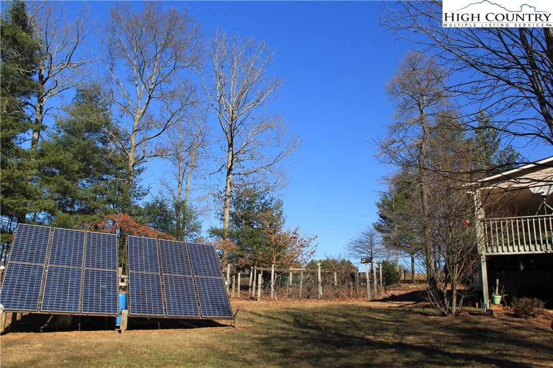 1241 Glade Creek School Road Ennice, NC 28623 - Photo 42 of 49