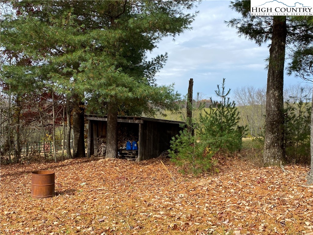 1241 Glade Creek School Road Ennice, NC 28623 - Photo 45 of 49