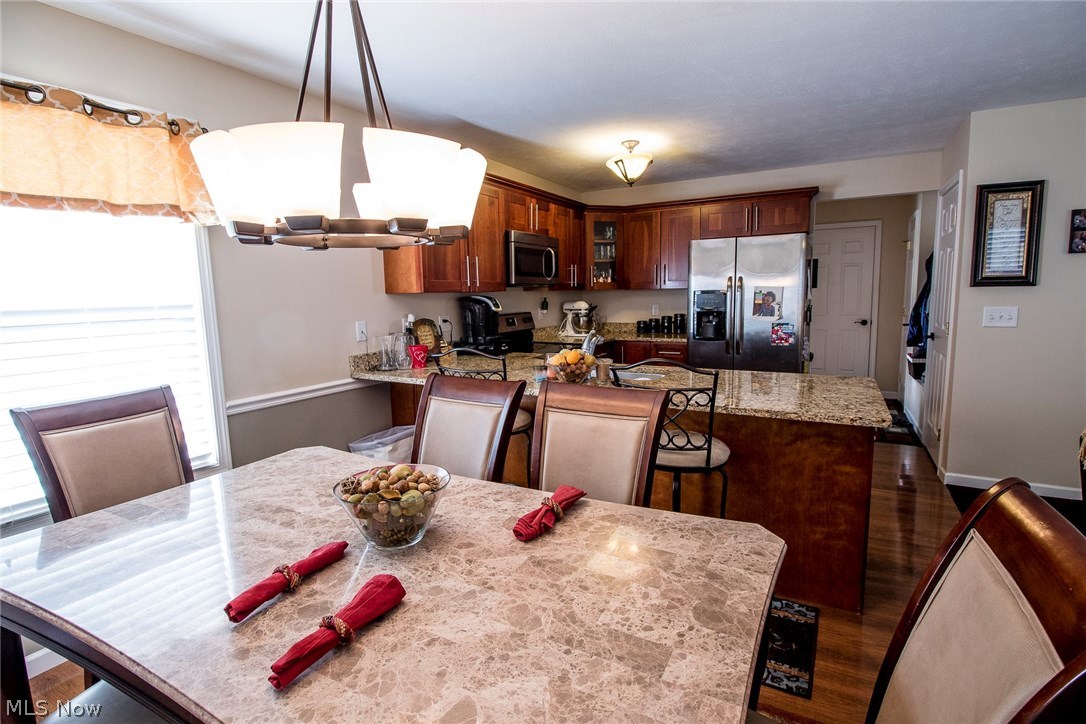 4686 Liberty Road South Euclid, OH 44121 - Photo 8 of 28