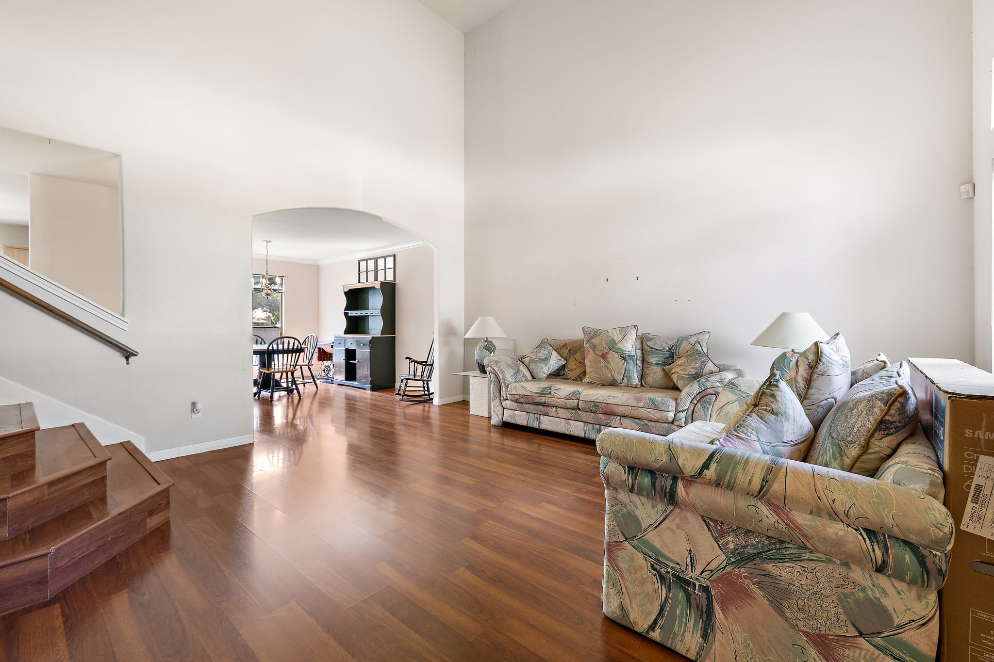 615 Runners Ridge Pflugerville, TX 78660 - Photo 8 of 32 a living room with furniture and wooden floor