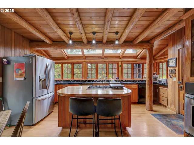 $750,000 | 84771 Murdock Road, Eugene, OR 97405