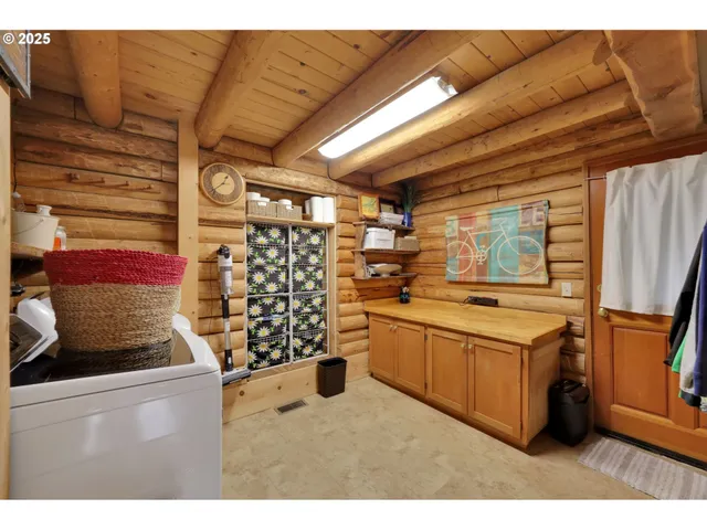 $750,000 | 84771 Murdock Road, Eugene, OR 97405