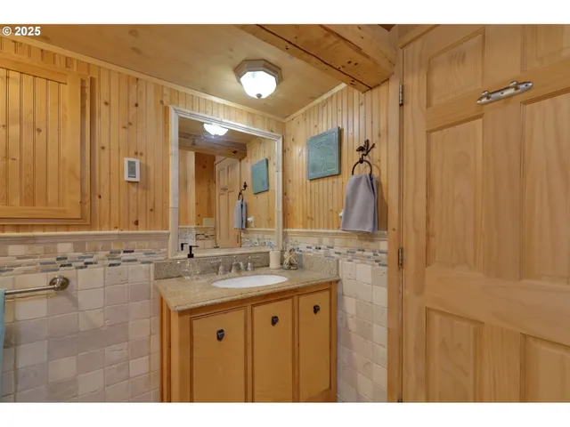 $750,000 | 84771 Murdock Road, Eugene, OR 97405