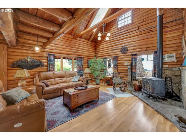 $750,000 | 84771 Murdock Road, Eugene, OR 97405