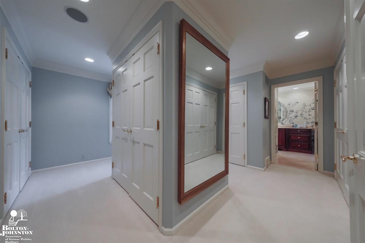 415 Lake Shore Road Grosse Pointe Farms, MI 48236 - Photo 24 of 41